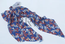 Load image into Gallery viewer, DACEE FLORAL PRINTED SCRUNCHY WITH TAILS
