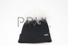 Load image into Gallery viewer, RIBBED HAT WITH POM POM
