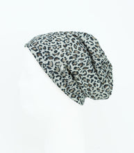 Load image into Gallery viewer, DACEE SMALL SWEATER LEOPARD BEANIE
