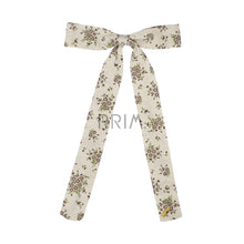 Load image into Gallery viewer, HEIRLOOMS DAINTY FLORAL NARROW LONG CLIP
