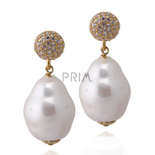 Load image into Gallery viewer, GOLD LARGE BAROQUE PEARL EARRING
